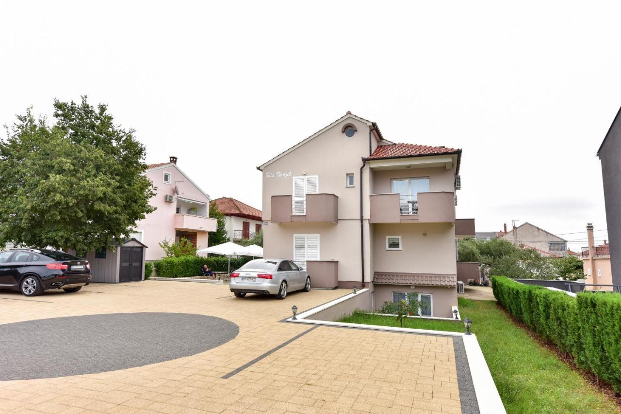 Apartments Villa Visnjik Zara Esterno foto