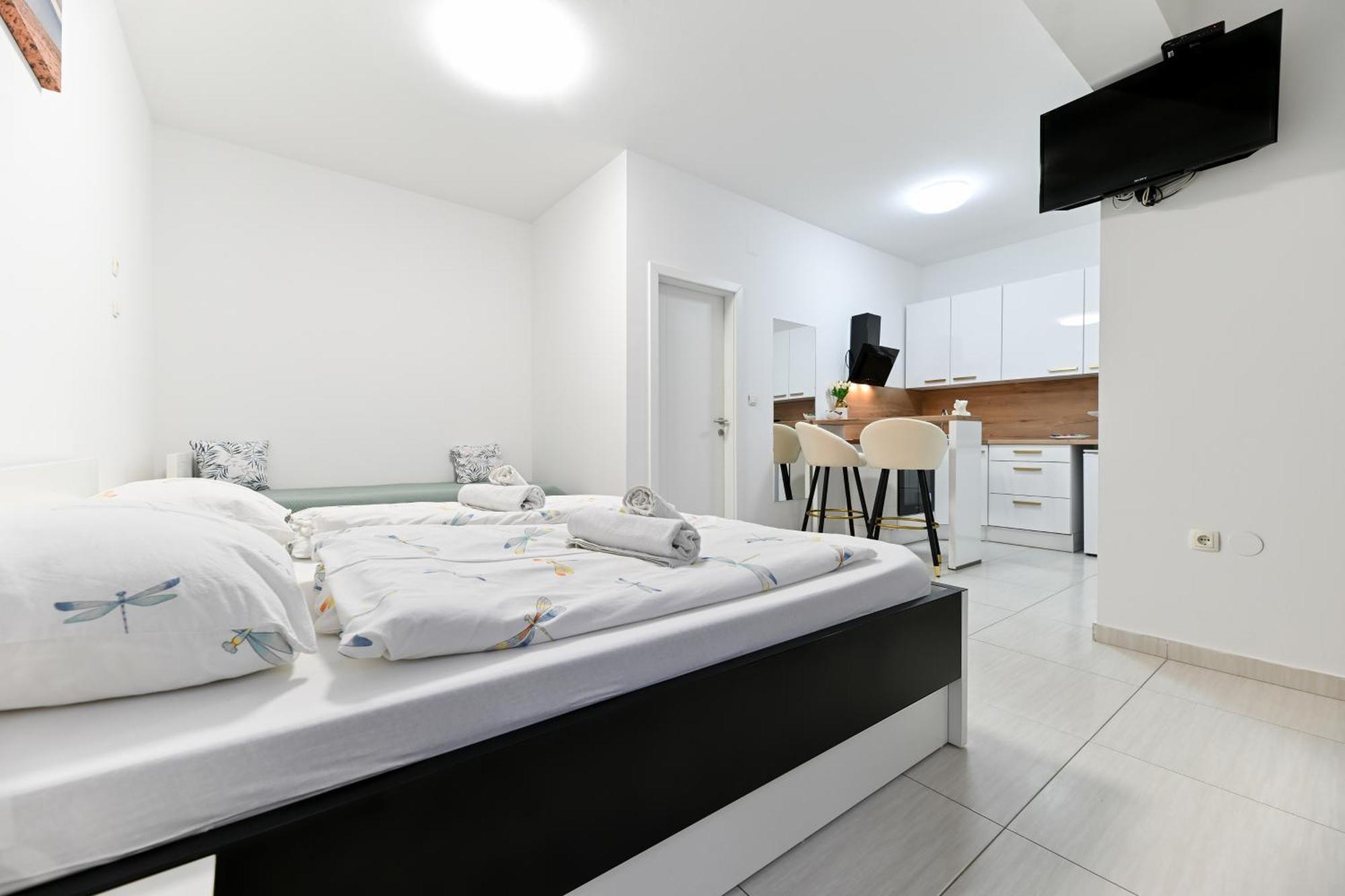 Apartments Villa Visnjik Zara Esterno foto