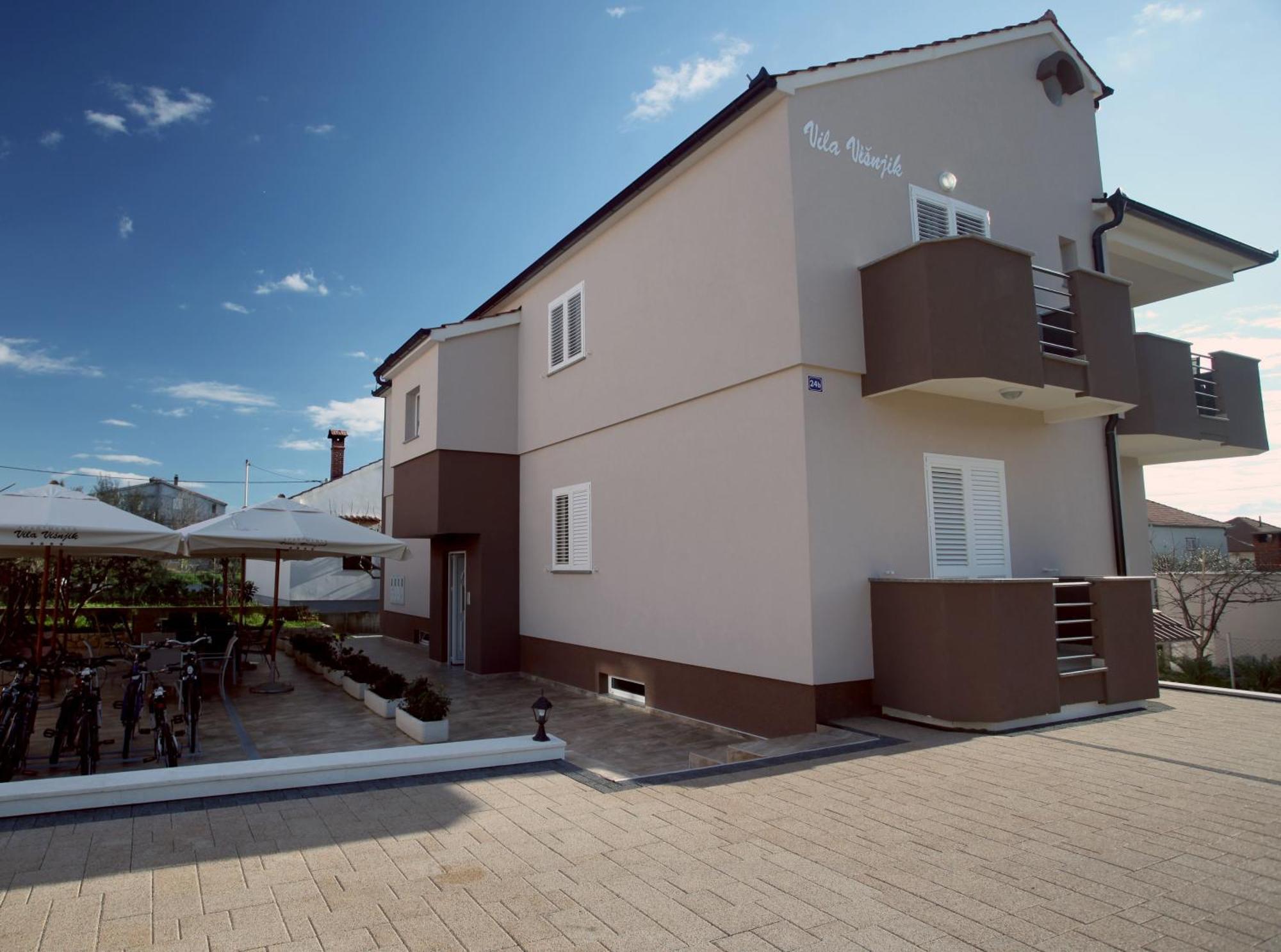 Apartments Villa Visnjik Zara Esterno foto